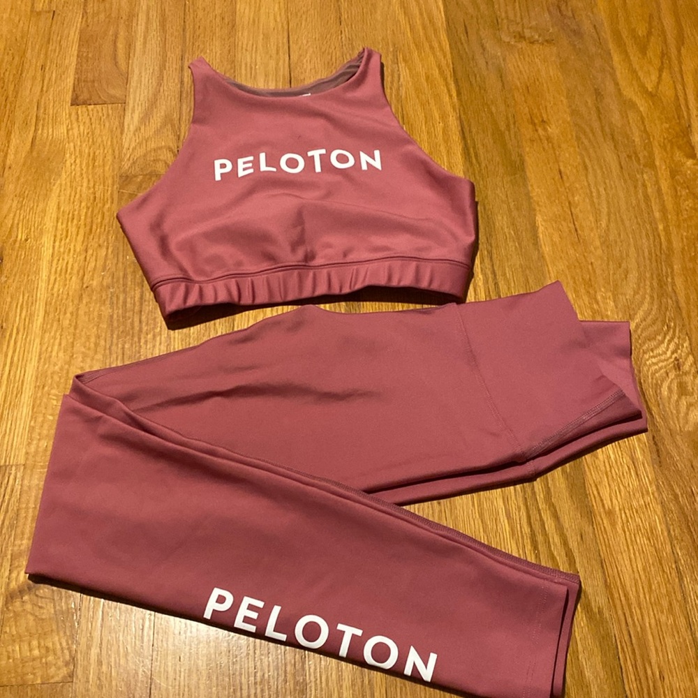 Peloton pink set both size small